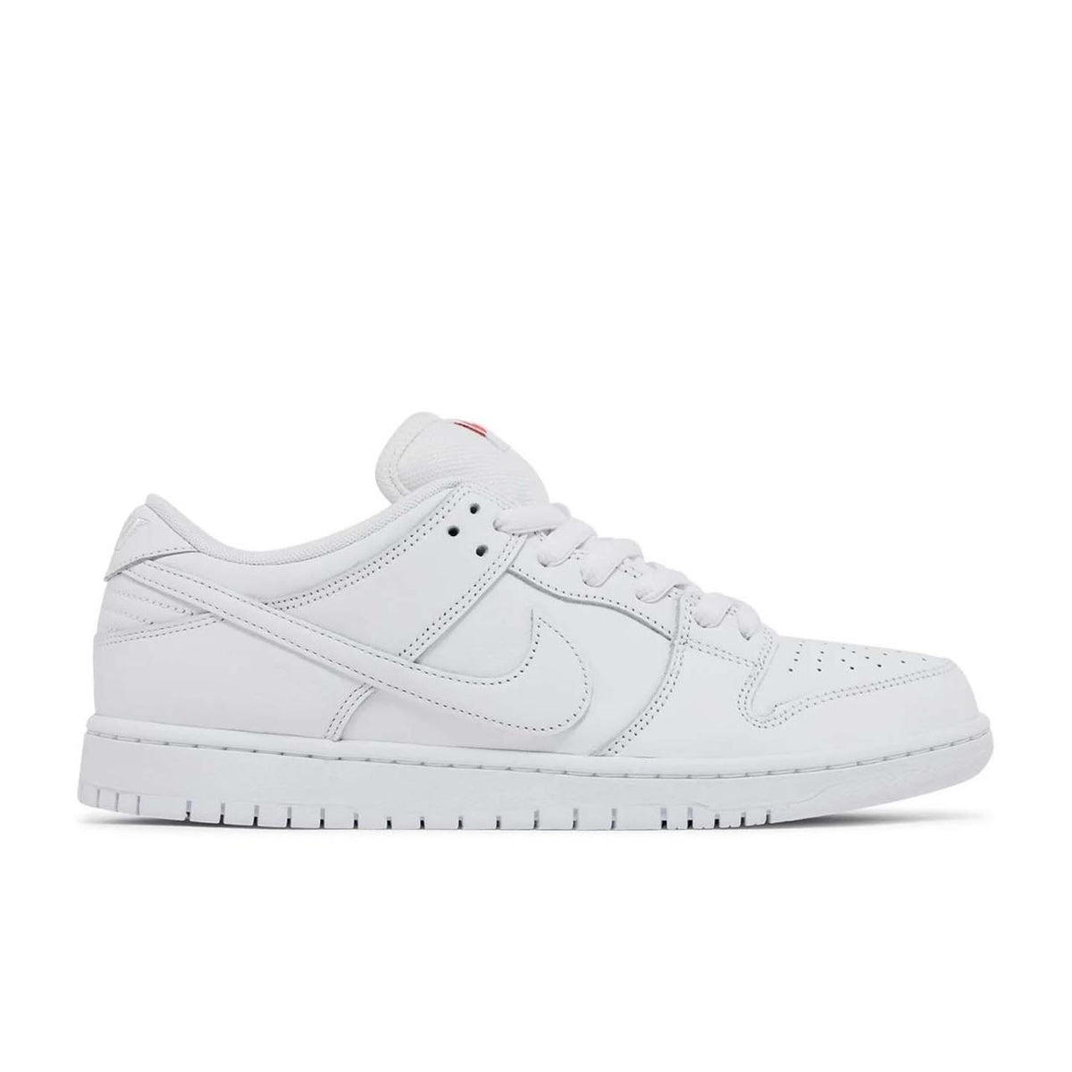 Dunk SB - All White